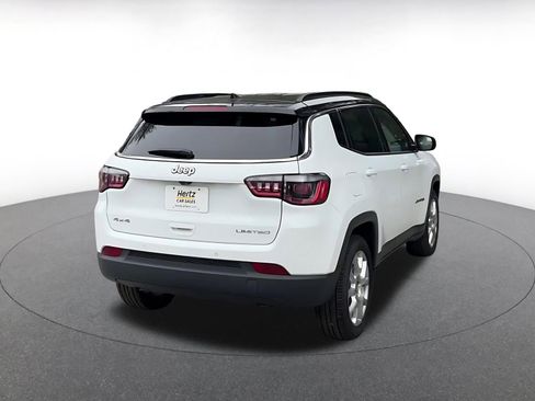 Used 2025 Jeep Compass Limited image 14
