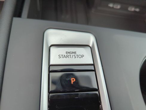 New 2026 Volkswagen Atlas SE image 45