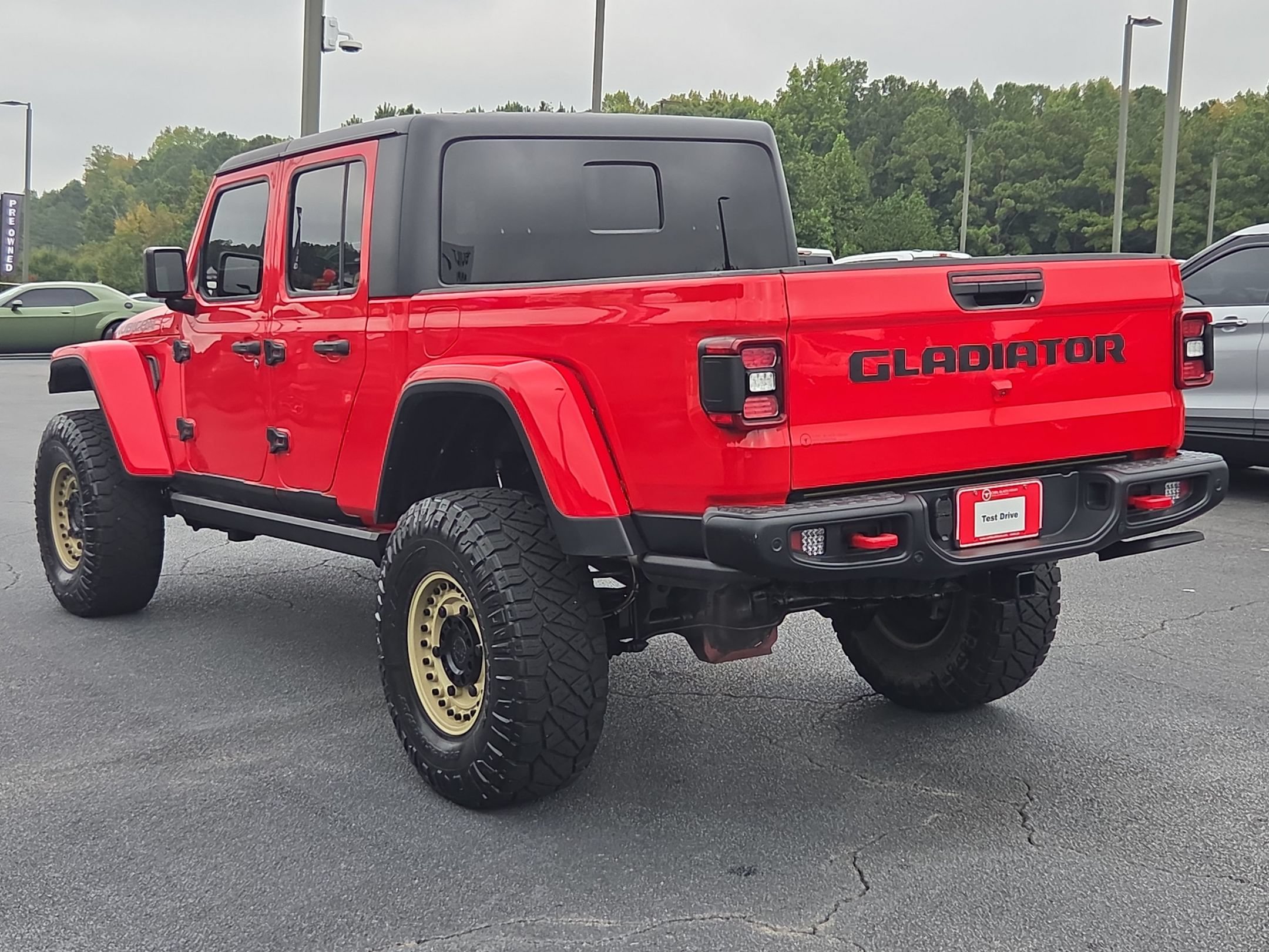 Used 2020 Jeep Gladiator Rubicon AWD/4WD image 7