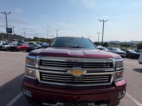Used 2014 Chevrolet Silverado 1500 High Country w/ High Country Premium Package AWD/4WD image 2