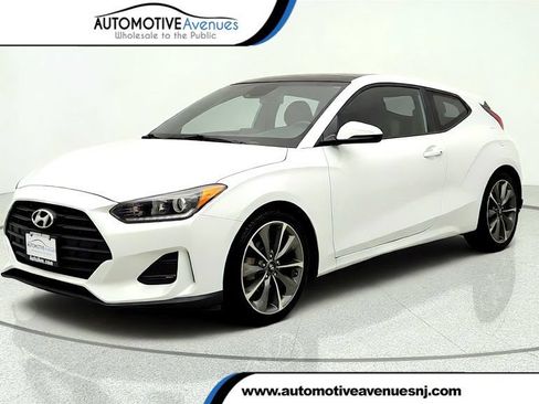 Used 2020 Hyundai Veloster 2.0 Premium FWD image 1