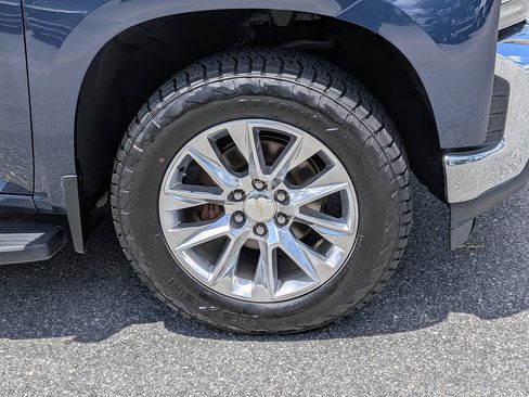 Certified 2019 Chevrolet Silverado 1500 LTZ w/ LTZ Premium Package AWD/4WD image 10