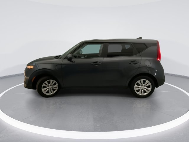Used 2022 Kia Soul LX FWD image 3