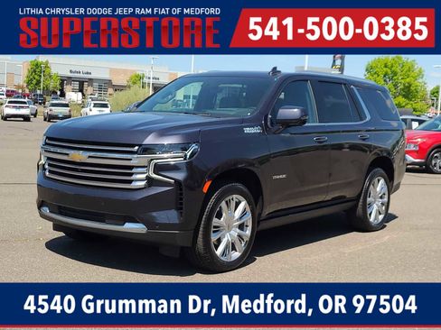 Used 2024 Chevrolet Tahoe High Country w/ Premium Package AWD/4WD image 1