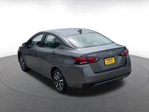 Used 2025 Nissan Versa SV FWD image 11