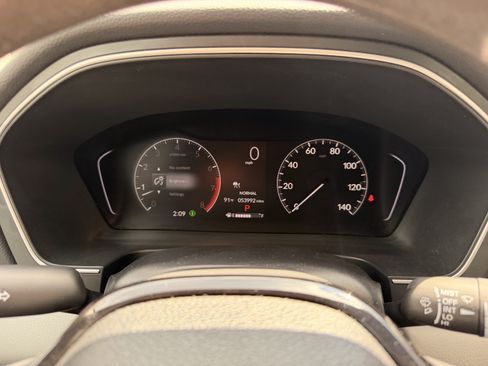 Used 2023 Honda Pilot LX image 18