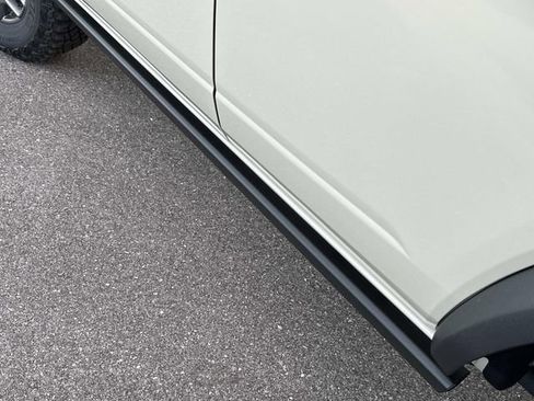 New 2025 Ford Bronco Badlands image 15