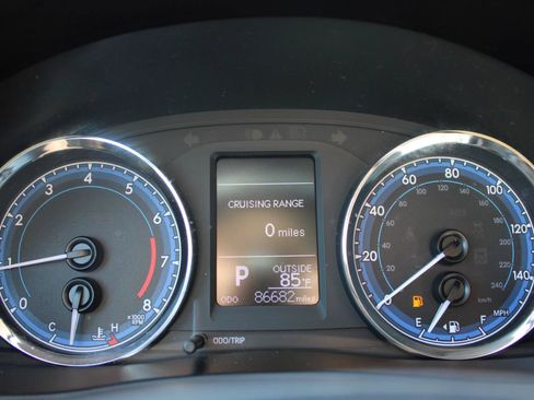 Used 2019 Toyota Corolla LE FWD image 20