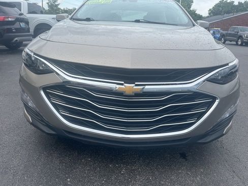 Used 2023 Chevrolet Malibu LT image 7