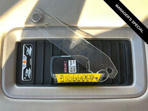 Used 2019 GMC Yukon Denali w/ Denali Ultimate Package image 33