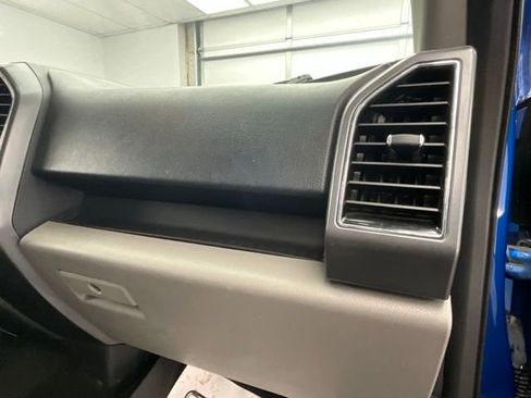 Used 2020 Ford F150 XLT image 10