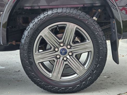 Used 2020 Ford F150 Lariat w/ Equipment Group 502A Luxury AWD/4WD image 29