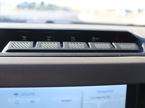 Used 2022 Ford Bronco Wildtrak image 37