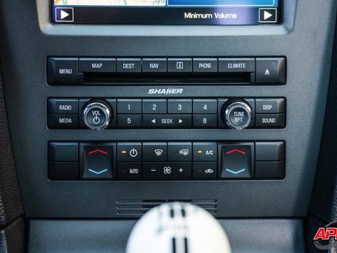 Used 2010 Ford Mustang Shelby GT500 RWD image 16