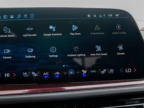 New 2026 Chevrolet Traverse RS w/ LPO, Floor Liner Package FWD image 26