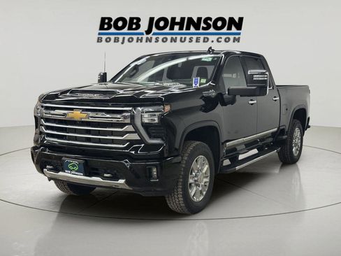 Certified 2024 Chevrolet Silverado 2500 High Country w/ Technology Package image 6