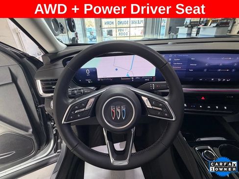 Used 2025 Buick Envision Preferred AWD/4WD image 12