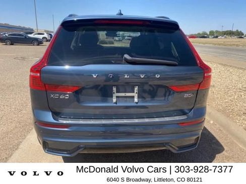 Used 2024 Volvo XC60 B5 Ultimate w/ Protection Package Premier AWD/4WD image 3