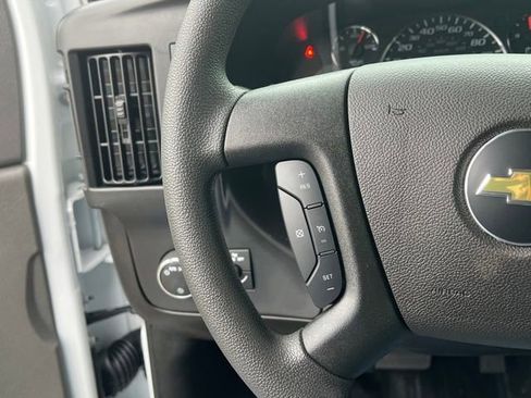 New 2025 Chevrolet Express 2500 image 19