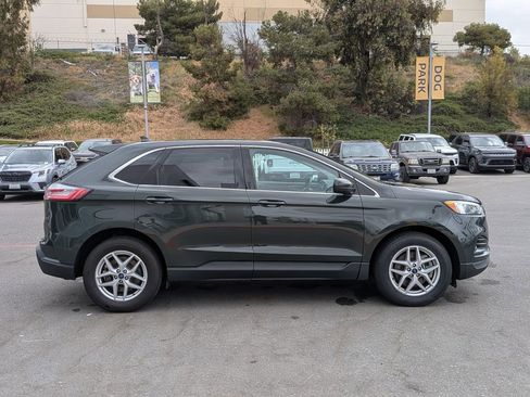 Used 2022 Ford Edge SEL image 8