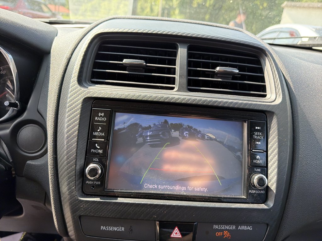 Used 2020 Mitsubishi Outlander Sport ES AWD/4WD image 25