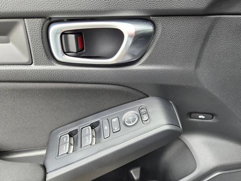 Used 2025 Honda Civic Sport image 17