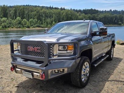 Used 2016 GMC Sierra 2500 Denali w/ Duramax Plus Package