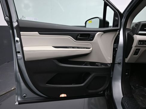 New 2026 Honda Odyssey EX-L image 30