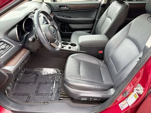 Used 2018 Subaru Outback 2.5i Limited AWD/4WD image 15