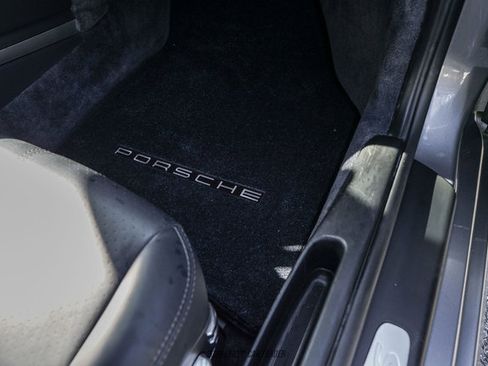 Used 2006 Porsche 911 Carrera S RWD image 49