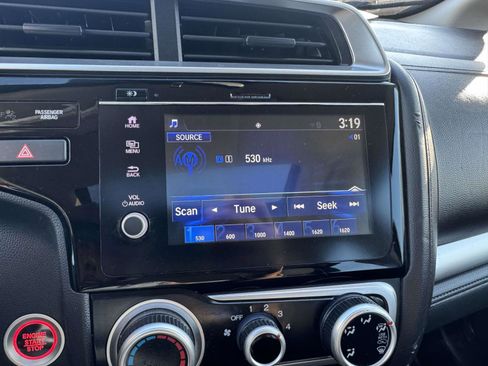 Used 2019 Honda Fit EX image 31