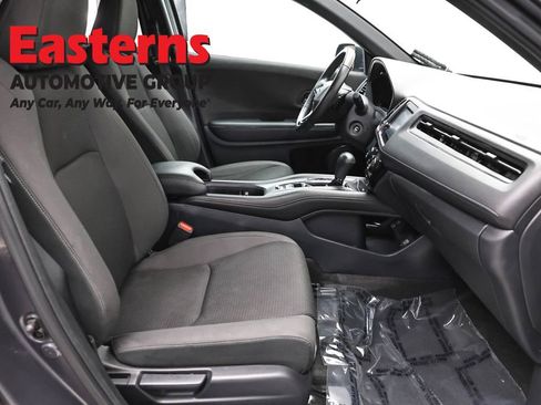 Used 2021 Honda HR-V Sport image 22