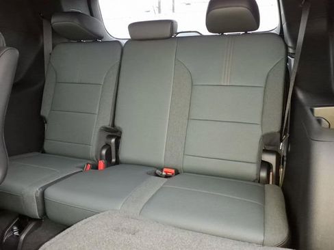 New 2025 GMC Acadia AT4 image 8