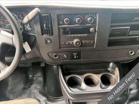 Used 2014 GMC Savana 3500 RWD image 6