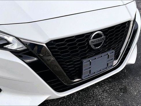 Used 2020 Nissan Altima 2.5 SR image 33