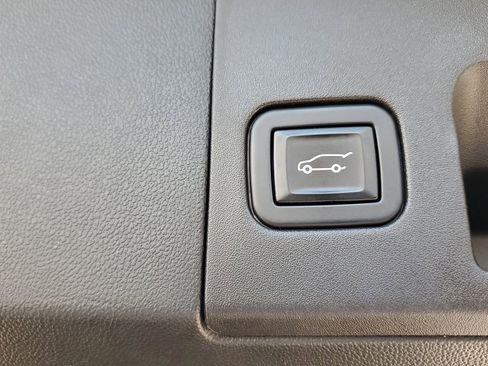 Certified 2022 Cadillac XT5 Luxury image 27