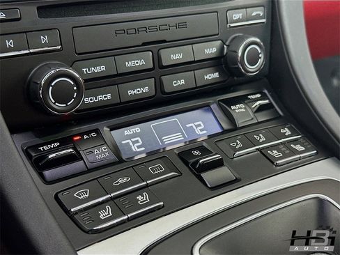 Used 2018 Porsche 911 Carrera 4S image 13