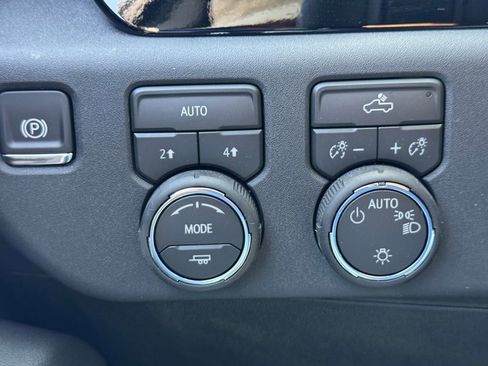 New 2026 Chevrolet Silverado 1500 LT AWD/4WD image 26