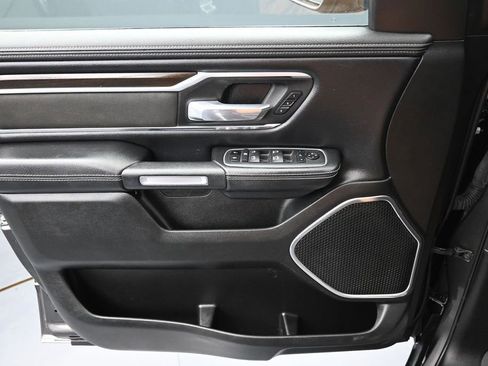 Used 2022 RAM 1500 Laramie AWD/4WD image 29