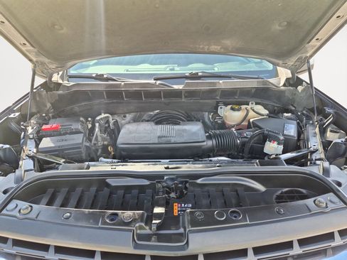 Used 2020 Chevrolet Silverado 1500 LT w/ Texas Edition RWD image 12