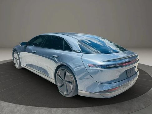 Used 2024 Lucid Air Pure RWD image 3