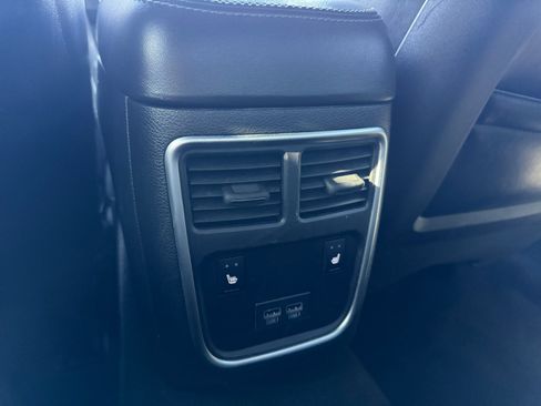 Used 2021 Dodge Charger SXT w/ Leather Interior Group RWD image 18