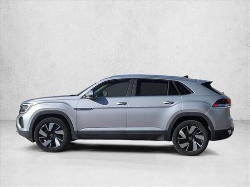 Used 2024 Volkswagen Atlas Cross Sport SE image 9