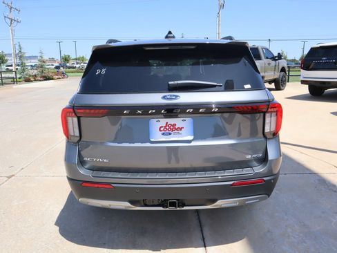 New 2026 Ford Explorer Active w/ Active Comfort Package AWD/4WD image 23