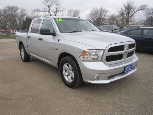 Used 2016 RAM 1500 Express image 6