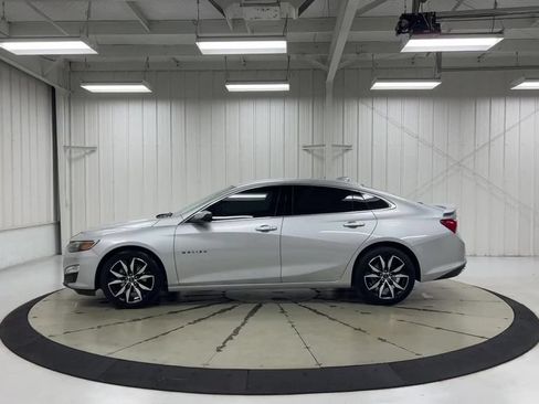 Used 2021 Chevrolet Malibu RS FWD image 5
