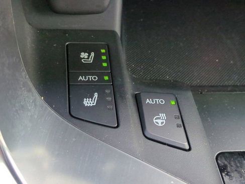 Used 2022 Lexus LX 600 4WD w/ Appearance Package image 22