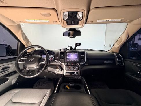 Used 2019 RAM 1500 Big Horn AWD/4WD image 10