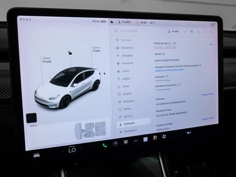 Used 2020 Tesla Model Y Performance image 26