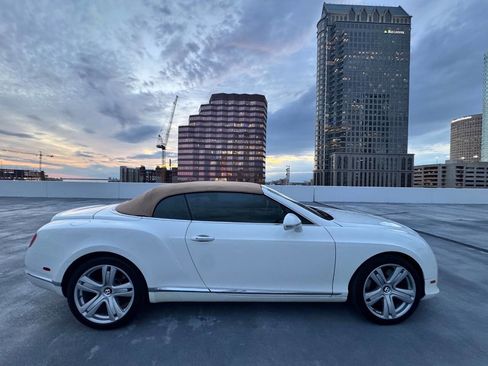 Used 2013 Bentley Continental GT image 9